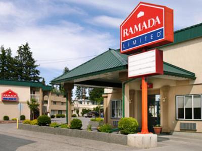 Ramada By Wyndham Hotel Quesnel Buitenkant foto